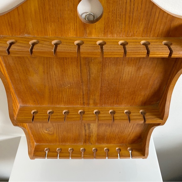 Hand Crafted Vintage Collector Spoon Rack Build from Ash. Holds 24 spoons. 1977 - Picture 2 of 4